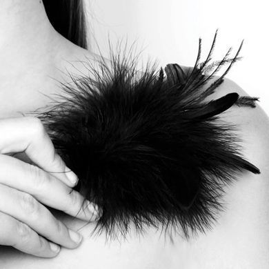 Мітелка Bijoux Indiscrets Pom Pom &ndash; feather tickler SO2674 фото